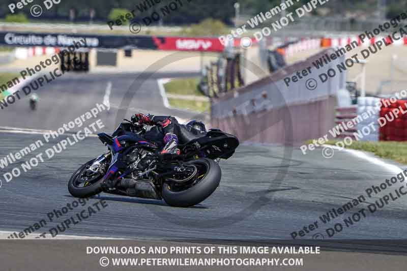 cadwell no limits trackday;cadwell park;cadwell park photographs;cadwell trackday photographs;enduro digital images;event digital images;eventdigitalimages;navarra;no limits trackdays;peter wileman photography;racing digital images;trackday digital images;trackday photos